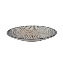 Nova Coupe Plates - Available in 3 sizes